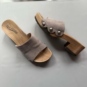 Softclox Wooden Platform Clogs Gray Suede Studded EU 38 / US 7.5